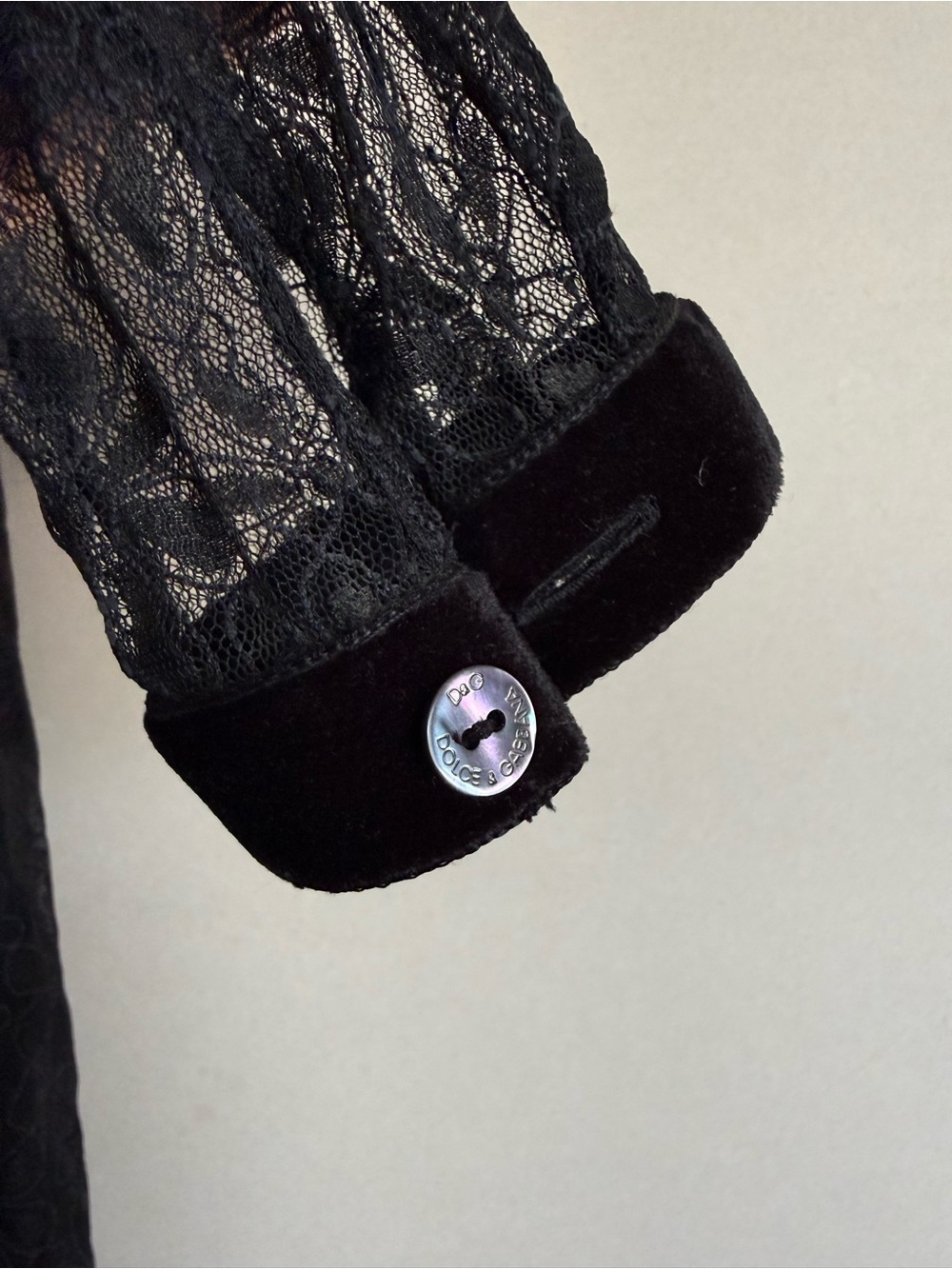Dolce & Gabbana Black Lace Blouse with Velvet Cuffs - Picture 2 of 10